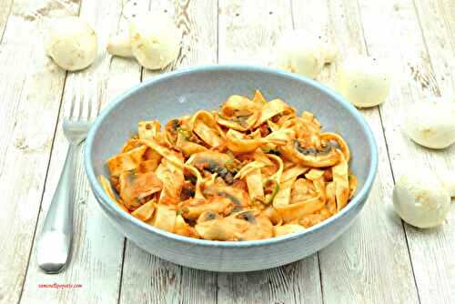 Pâtes champignons tomate
