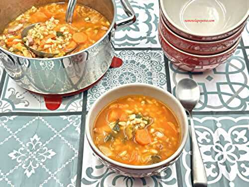 Soupe tomate blé lardons
