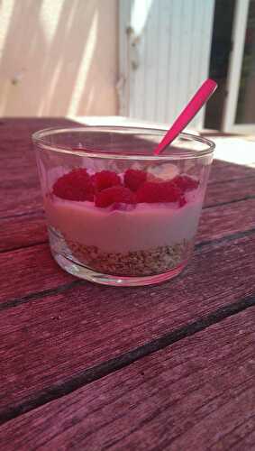 Parfait à la framboise vegan