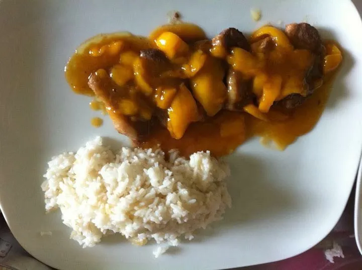 Aiguillettes de canard sauce à la mangue
