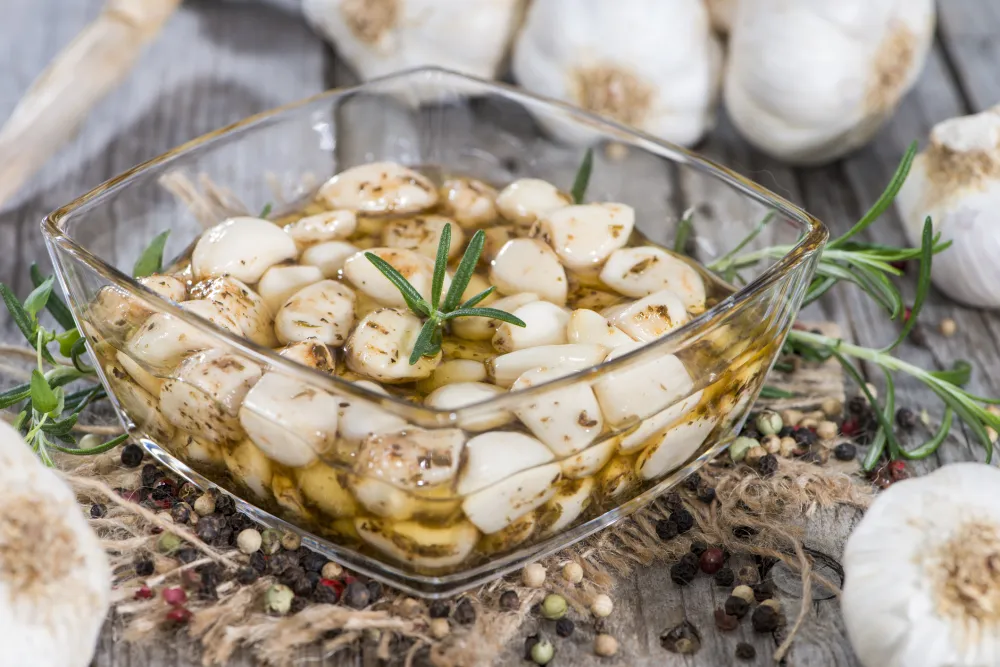 Ail nouveau de Provence en saumure
