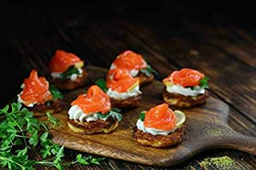 Blinis de saumon et de chèvre au pesto