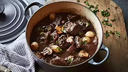 Bœuf bourguignon traditionnel​ de grand-mère