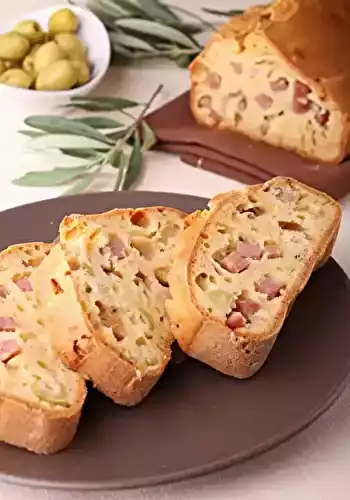 Cake au jambon et aux olives