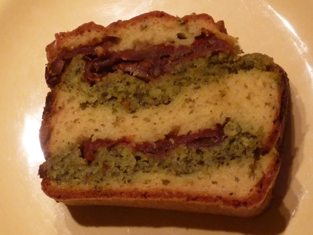 Cake d'été au pesto