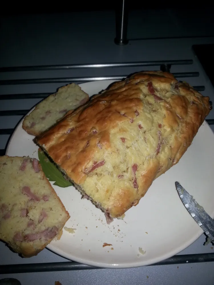 Cake farine complète jambon gruyère