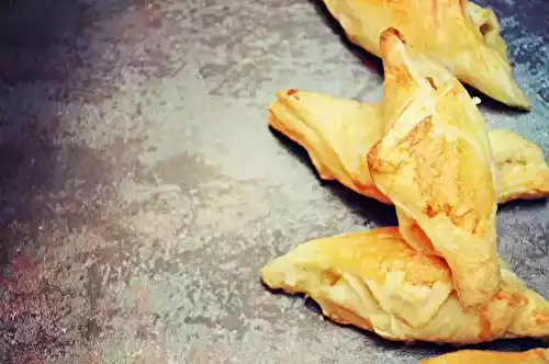 Chaussons à l'artichaut et au chèvre