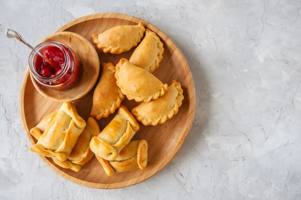 Chaussons thon tomate mozzarella