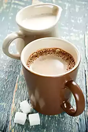 Chocolat chaud au chocolat en poudre
