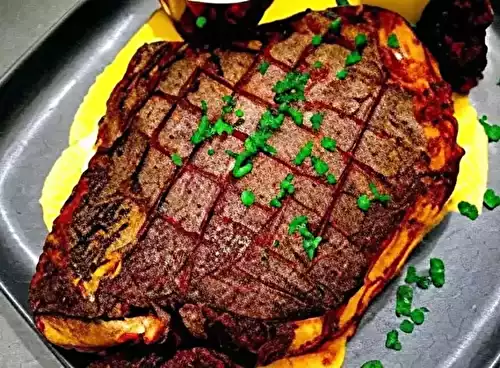 Côte de bœuf grillée sauce choron