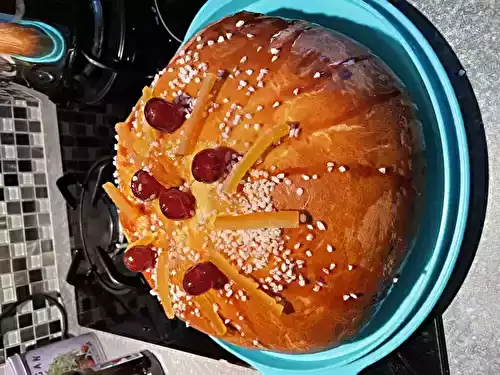 Couronne aux fruits confits en map (machine à pain)