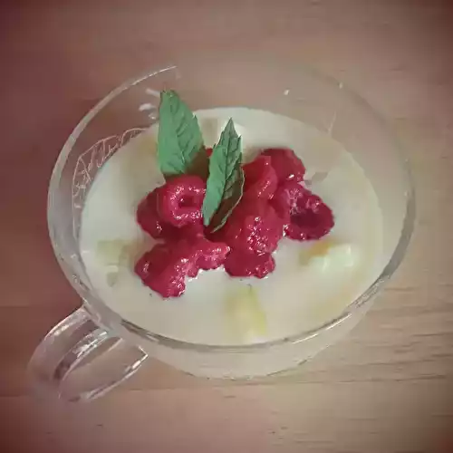 Crème anglaise parfumée à la menthe, au micro onde