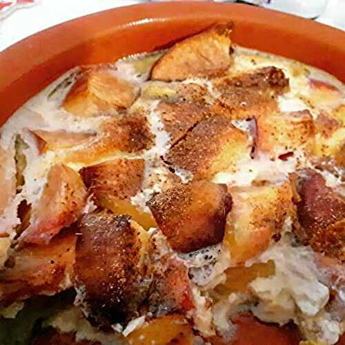 Crème renversée aux pêches jaunes et son coulis de framboises