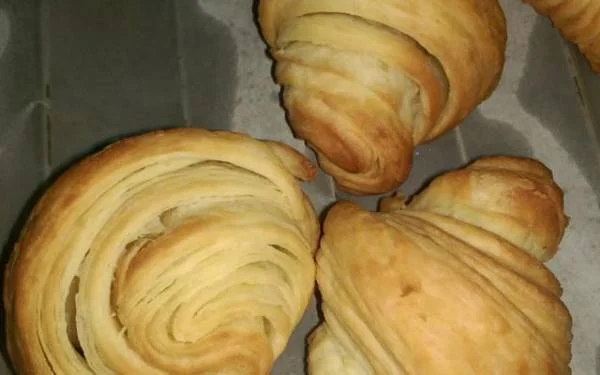 Croissants et petits pains au chocolat