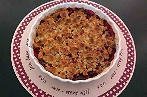 Crumble aux cerises facile