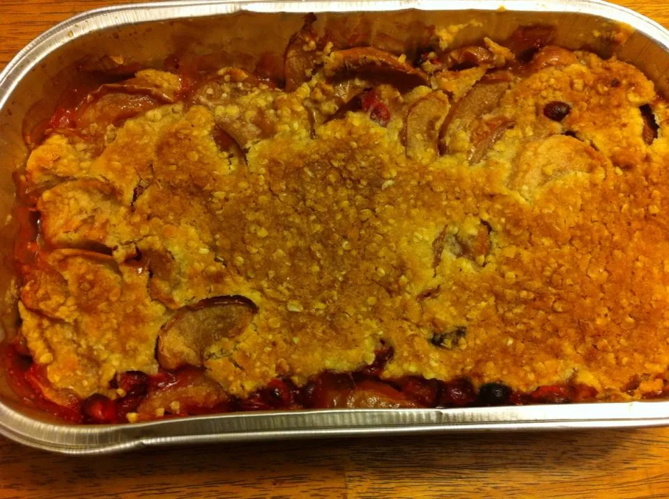 Crumble aux pommes et aux canneberges