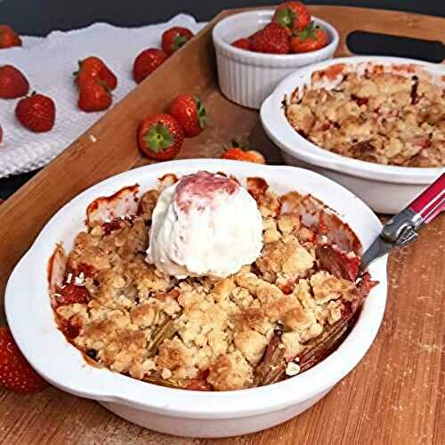 Crumble fraise et rhubarbe