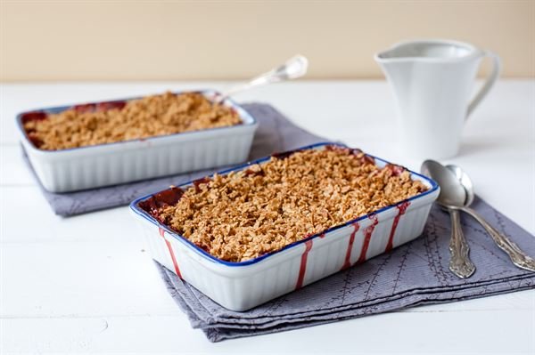 Crumble pomme et fruits rouges