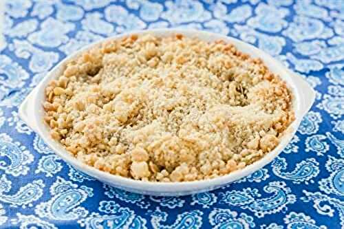 Crumble sans four avec sauce au yaourt