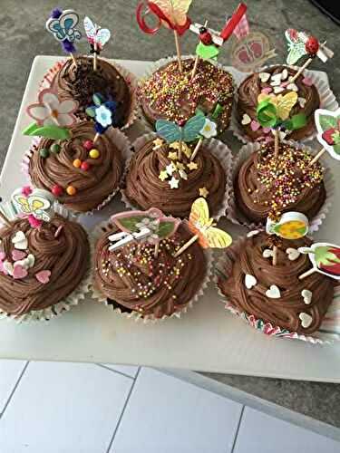 Cupcake et nuage tout chocolat