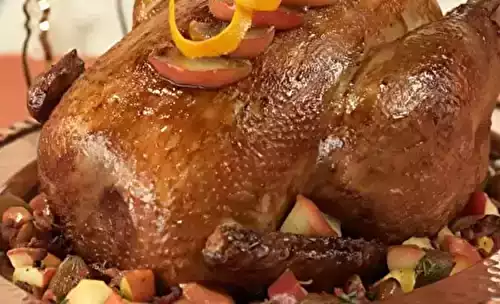 Dinde de Noël farcie au foie gras et aux pommes