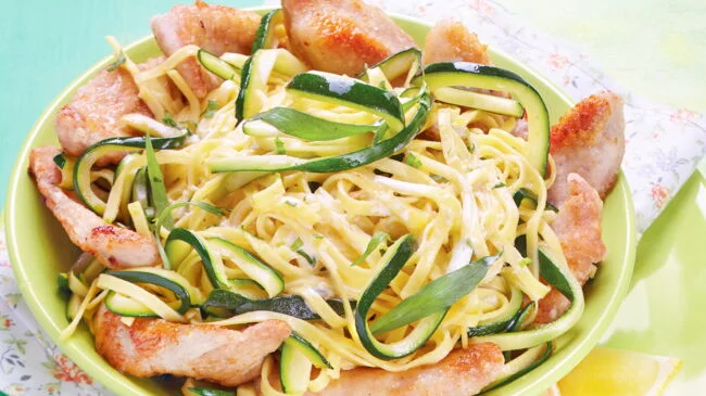 Emincé de dinde aux courgettes