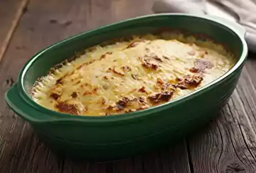 Endives au jambon cru et reblochon.