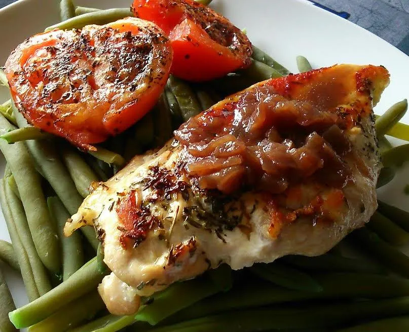 Escalope de dinde au confit déchalotes