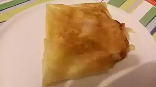 Feuilletés à  la mozzarella et au jambon cru