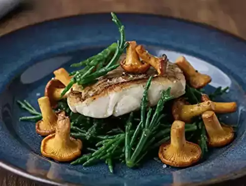 Filet de bar aux salicornes et aux girolles