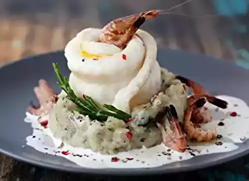 Filet de sole aux crevettes grises, purée de salicorne au champagne