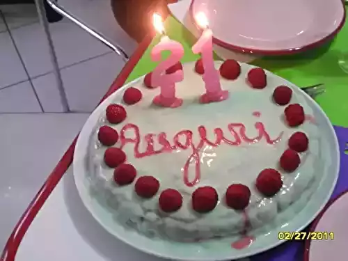 Financier pistache et crème framboisée