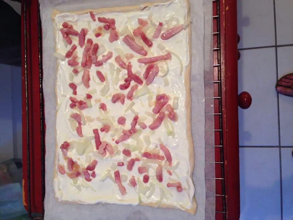 Flammekueche ou tarte flambée (Alsace)