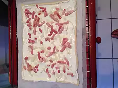 Flammekueche ou tarte flambée (Alsace)