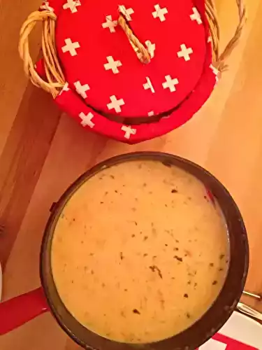 Fondue aux tomates valaisanne