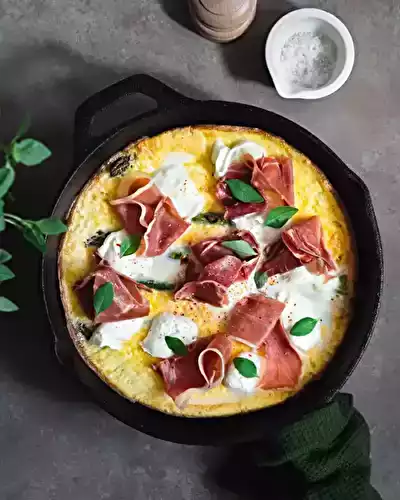 Frittata aux asperges vertes, mozzarella di Buffala et jambon serrano