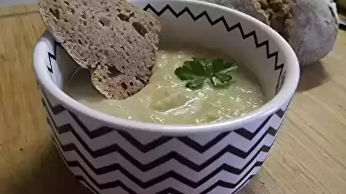 Gaspacho concombre ricotta