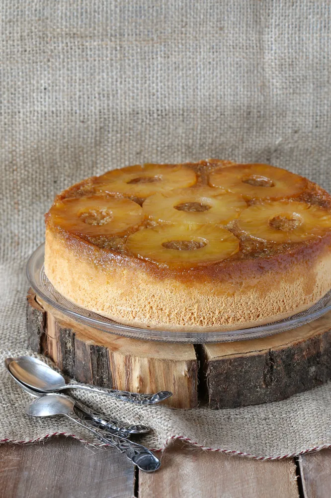 Gâteau à l'ananas caramélisé