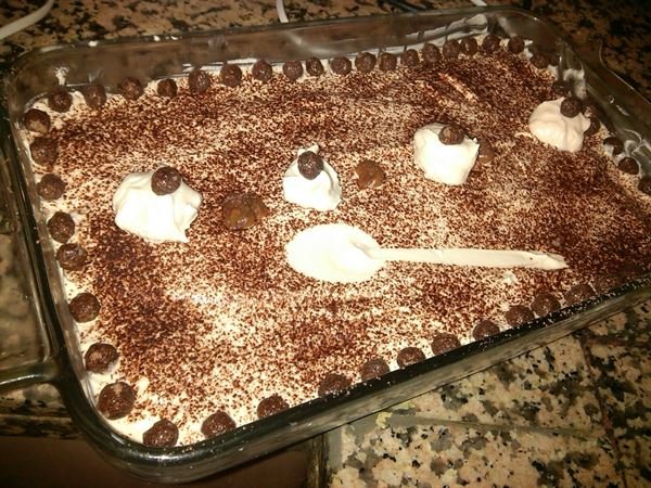 Gâteau à la banane et à la chantilly