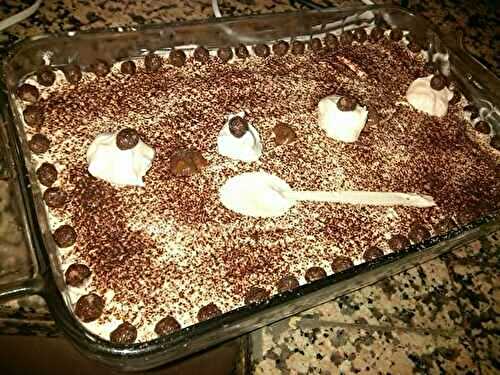 Gâteau à la banane et à la chantilly