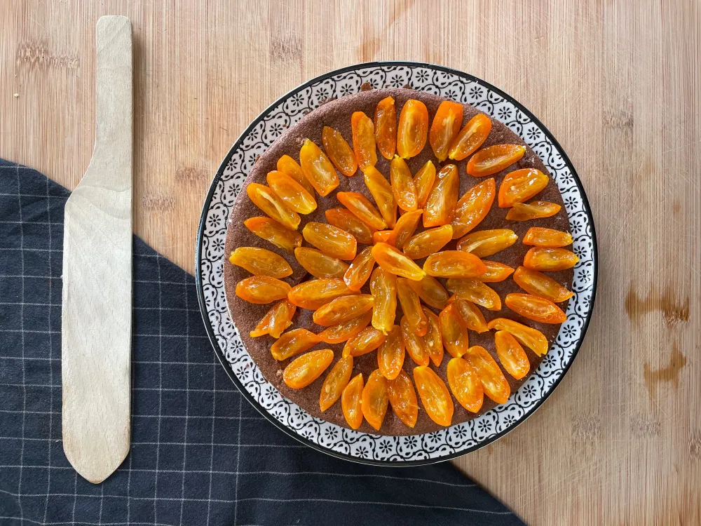 Gâteau au chocolat et aux kumquats confits