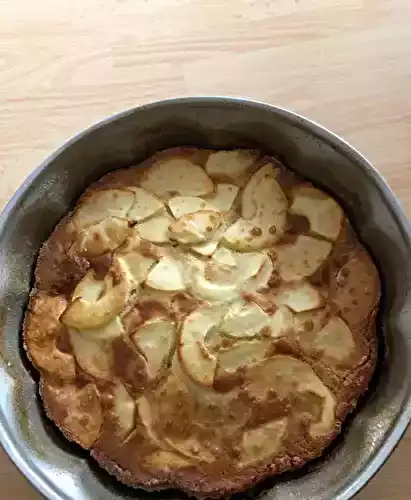 Gâteau aux pommes façon normande
