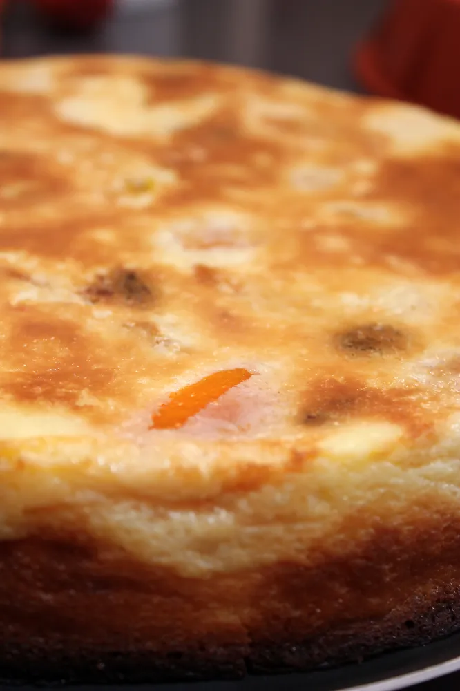 Gâteau aux raisins et abricots secs