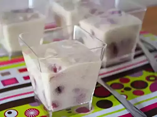 Gâteau de semoule aux pêches