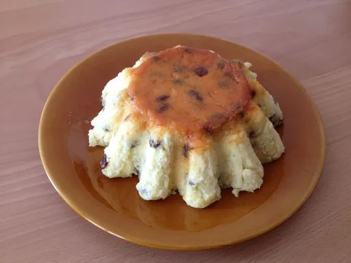 Gâteau de semoule rhum raisins