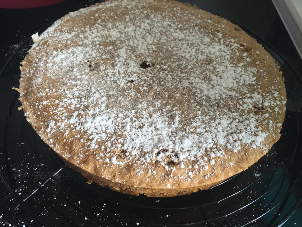 Gâteau moelleux aux noix