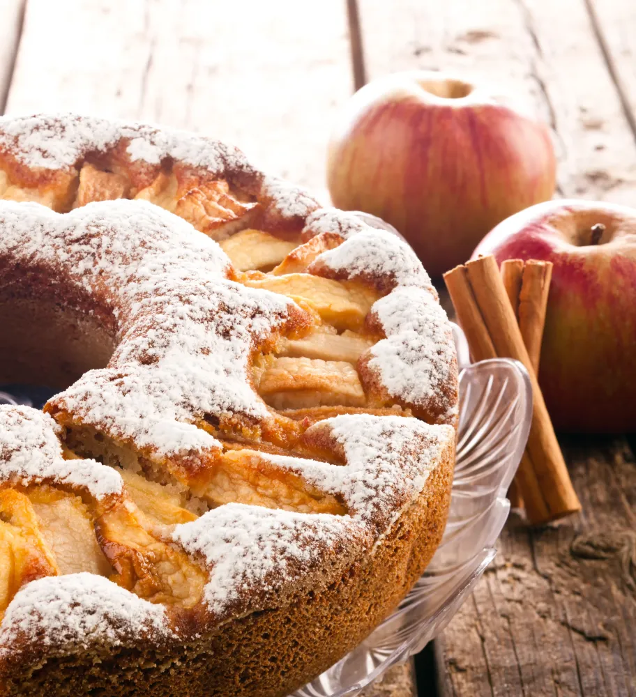 Gâteau pomme-cannelle, ambiance Noël