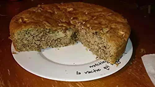 Gâteau pommes et noix moelleux