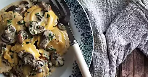 GIRASOLI AUX CHAMPIGNONS SAUCE CRÈME AU PARMESAN