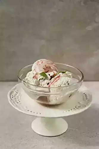Glace à la rhubarbe et à la cannelle de Pépite